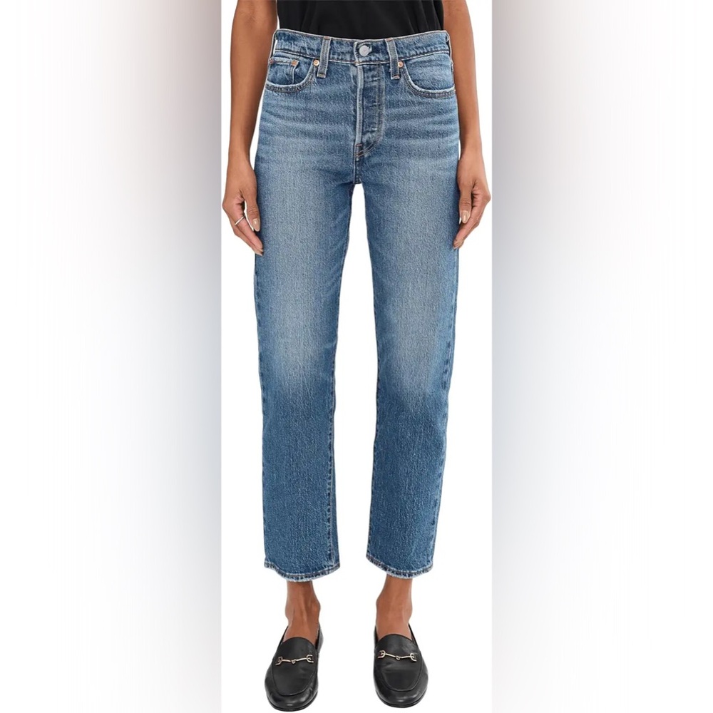 Perfect condition !! Levi’s premium :: wedgie straight :: 26